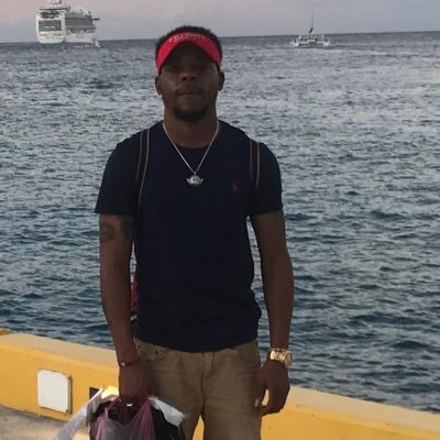 JarvonLee's profile picture. I’m 💯 % committed to making a significant impact on how we manage the planet - you know, the only one we have . Master of the digital/influencer space.