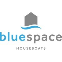 Making the dream of living on the water a reality for everyone. Unique houseboat manufacturers