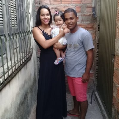 Faça a diferença!
Esposa e mãe.