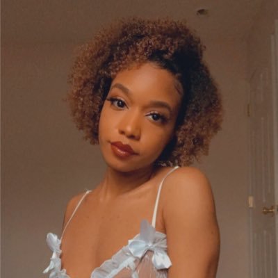 tstyles_16's profile picture. what doesn’t make you, breaks you stronger-Don