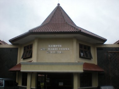 Non Scholae Sed Vitae Discimus
SMA Mardi Yuana Kota Sukabumi