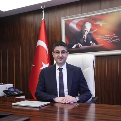 🇹🇷ÇSGB Uluslararası İşgücü Genel Müdür V. | 🎓ODTÜ Uluslararası İlişkiler | 📝Bonn Üniversitesi ZEI Avrupa Çalışmaları | 📚Jean Monnet Bursu |📍Denizli&Ankara