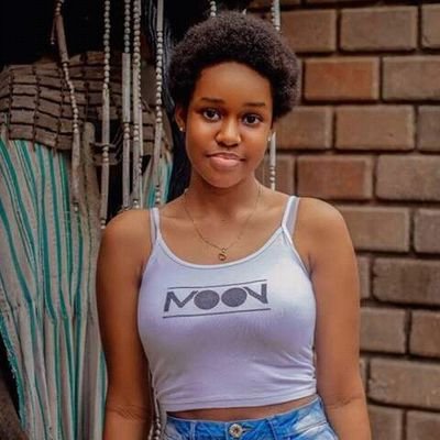 AlswellAnnan's profile picture. Loves to socialize but hates pressure