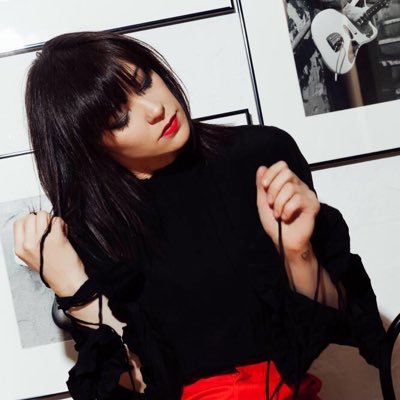 every weds 12-2pm @Sohoradio Rock'n'roll, alt, indie, psych, punk, electronica, & guests with @simonemarie4 radio submissions: info@simonemariebutler.com