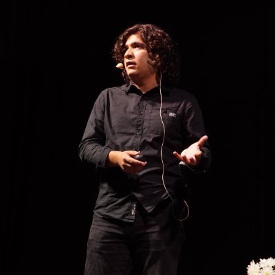 Emprendedor Tech, Founder #Nala #HRTech y #PágaloAsí #Fintech. Rockero, colocolino, guitarrista apasionado, comentarista de todo lo que me interesa...
