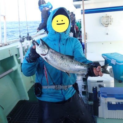 水族館飼育員(淡水生物、鰰担当)/北里大海洋(MB)卒/サケ科魚類が1番好き🐟/海でも川でも湖でも釣り🎣/家ではカメ3種、イモリを飼育中