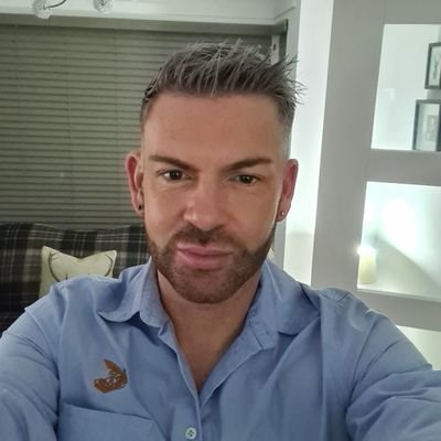 neilrennie1's profile picture. 