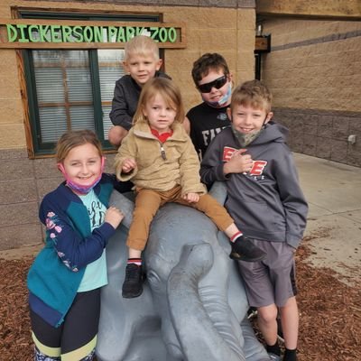 christi_benham's profile picture. 