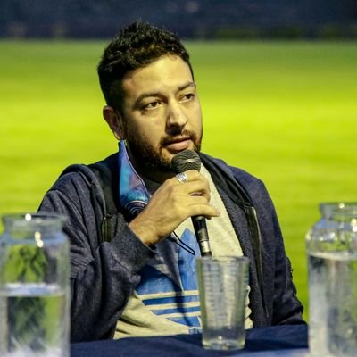 Presidente del Club Social y Deportivo Villa del Parque.
Socio N° 1606 del CSIR.
La organización vence al tiempo.
Los redondos 🎵🎶