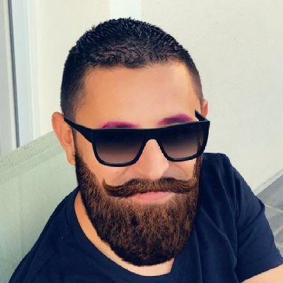 FloSoprano1's profile picture. Simple mortel