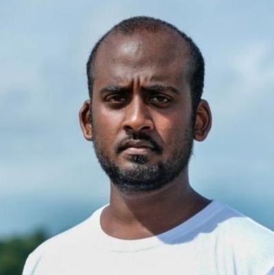 Head of Mission @MSF I Curator @Tedexsyd I Dir @ Join the Dots l Board Advisor @acume_org | Public Health & Arts | #Tamil living on #Gadigal Land | he/him