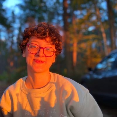 heyyamol's profile picture. Solemn Rights • @ILPFoundry Fellow • Ex @OversightBoard @WashInstitute @freedomhouse • @NorthwesternLaw #HumanRights #FreeSpeech #Storyteller disquiet