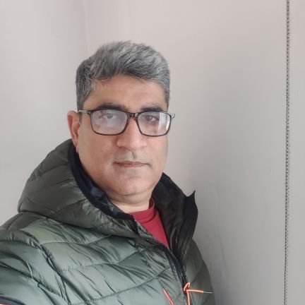 sunil_gurnani's profile picture. keep it simple :)