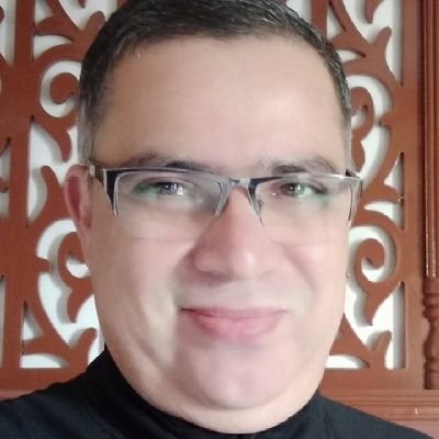 BanstolaMohan's profile picture. ॐ हौं जूं सः ॐ भूर्भुवः स्वः
ॐ त्र्यम्‍बकं यजामहे सुगन्धिं पुष्टिवर्धनम्
उर्वारुकमिव बन्‍धनान्
मृत्‍योर्मुक्षीय मामृतात्
ॐ स्वः भुवः भूः ॐ सः जूं हौं ॐ !!