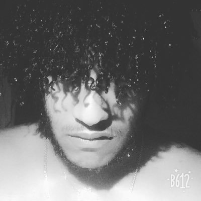 Mohamed47793630's profile picture. My Dream Doesn’t Have An Expiration Date I Will Take A Deep Breath And Try Again👌✌️
صاحب البلد👌✌️