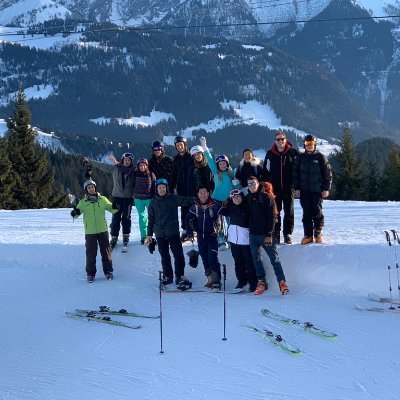 This is the research group of Prof. @JLuterbacher at @EPFL_en. We like biomass, catalysis and all things about green chemistry! 
Account run by students.