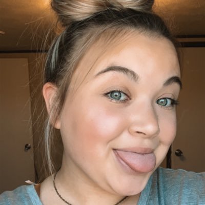 MeganWaaard's profile picture. 27 || dog mom || boy mom || be kind