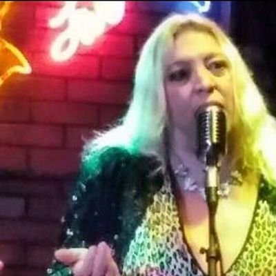 SusanAngeletti's profile picture. Singer,Cat & Ocean Lover , New: Susan Angeletti, You Really Got A Hold On Me Cd out now! On Amazon,i-tunes,Deezer,google play
https://t.co/lMUSArvwXD
