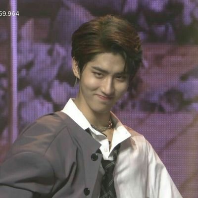 haniebunny_skz's profile picture. Arquiteta não praticante, estudo pra concurso e faço crochê  ^^ 
eu não sei o que tô fazendo aqui.