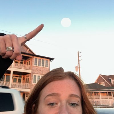 brookeewaldo's profile picture. uncw '23