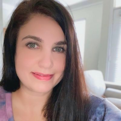 VSGML2021's profile picture. Mother • Strategist / Entrepreneur • Food, Wine & Travel Enthusiast • Bibliophile • Thalossophile