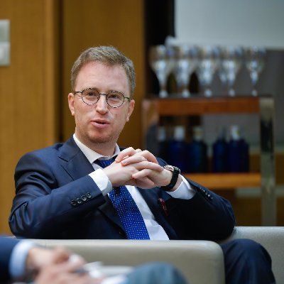 maoretm's profile picture. Social Networks, Energy Transition. All opinions are mine.