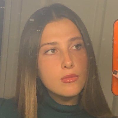 clarasc99's profile picture. ig: clarasc99