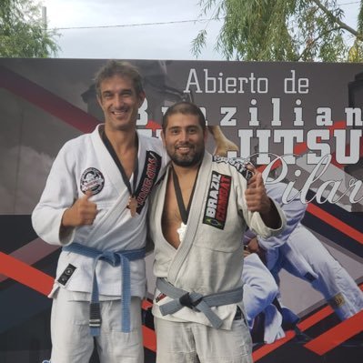 dsvillena's profile picture. traumatologo, jiu jitsu y cada tanto dibujo⭐️⭐️⭐️ tierra, techo y trabajo✌️✌️🇦🇷🇵🇸