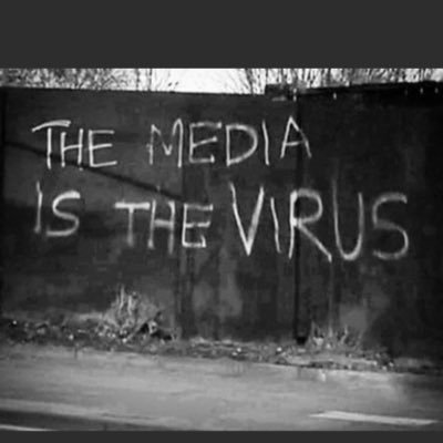 🏴󠁧󠁢󠁥󠁮󠁧󠁿🇬🇧🇺🇸👀🐸💊🍿 Time to wake up, we are losing our freedoms.