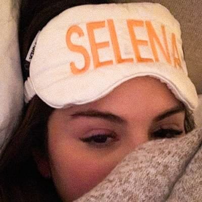 selena gomez fan account