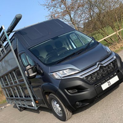 Welcome to Glazing Vans! We are a family run business who specialize in tailor made vehicle solutions for the Glass, Glazing & Door industries.