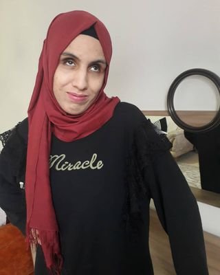 Çukurova Üniversitesi)2021🎓( Türkçe Öğretmeni.
@egediletisim üyesi.
Golball, Yüzme.
Sabret! Güneş seni sormuş. Bugün yarın doğacak kıyında.🍀