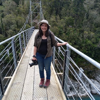 Social scientist. Geography & political science - environmental politics and participation, disaster politics. Pākehā. She/her.