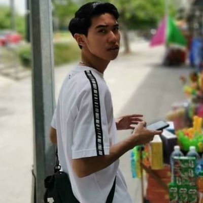 faiq_zenal's profile picture. Paid / gift review Dm on ⬇️
just be your self👣