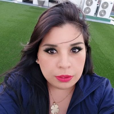 Contadora- Auditora
Hija Mimada de Dios
Esposa, Mama de Zoe Maylen
Mis Padres, los tesoros mas Preciados que tengo!