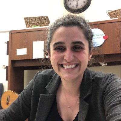 Principal | EPOL Diversity & Equity doctoral student at U of I | Facilitator of learning, laughter, and collaboration | Ukulele lady