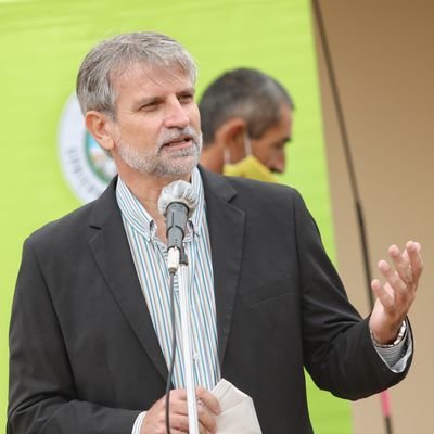 juliovegliaok's profile picture. Interventor del Instituto de Viviendas de Corrientes, Arquitecto