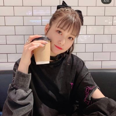 8909058_m's profile picture. 