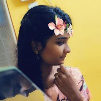 Divii (@dhivyaa___) 's Twitter Profile