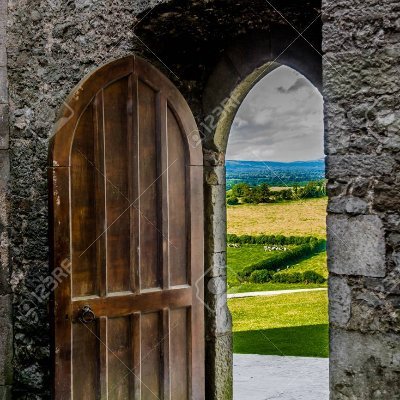 Just want 🇮🇪 freed safely from lockdown asap that even the WHO advised doesn't work!
please follow us or use #reopenireland if you want an END to lockdown
