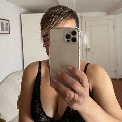 SuisseLadyGirl's profile picture. Ex Onlyfans Amateurin MILF Onlyfans #Swiss #webmodel ehemaliges Schweizer Onlyfans Model