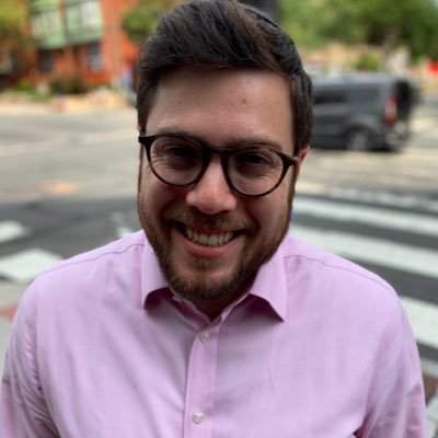 Trying to perpetuate the familial mesorah of lomdus, chassidus, and revolution. Rabbi/Educator https://t.co/2oMUQkoEi5
