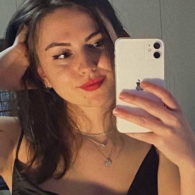 teaganella's profile picture. hey