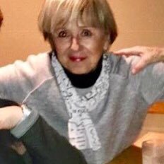 MoniqueDeSmet1's profile picture. 