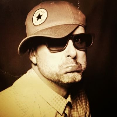 Game Industry Exec, OG voice of Claptrap in your favorite Borderlands games, Joey Drew in BATIM, former GODGames/Gearbox/RoosterTeeth; Currently @ GenXP