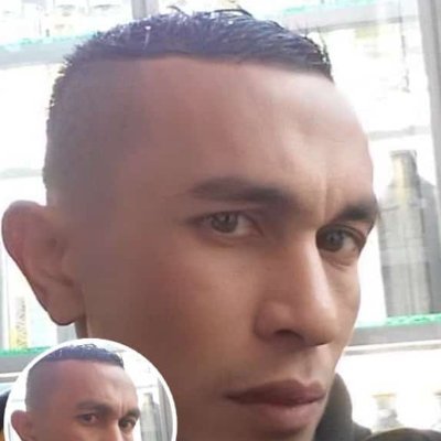 Muhamma51805359's profile picture. Simpel