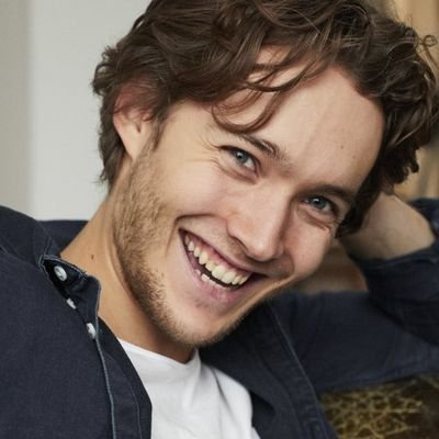 Toby Regbo - Roster Con