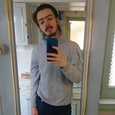 EnzoMarlot's profile picture. NZO, 16 ans, j'écris des sons à mes heures perdues. Passionné de musique, basket, YouTube, Twitch et jeux vidéos. Dépressif. Sympa, Attachant, Drôle des fois