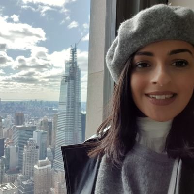 AnamTitch's profile picture. a fashion girl trying to survive the inside of her own mind.