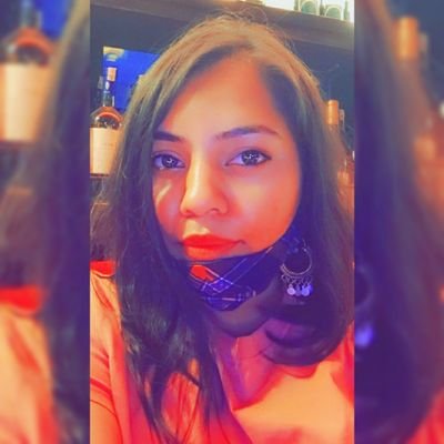 tanushvi's profile picture. Navigating through the labyrinth of life.